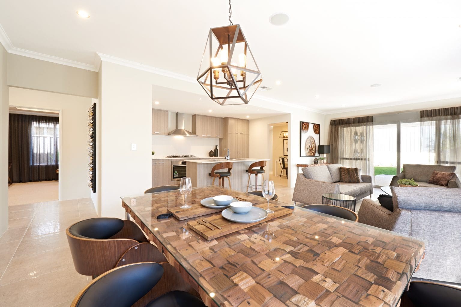 'The Lodge' - Endeavour Homes - Silas Pde Alkimos 1st Sept 2015 / GHGroup / Photography © Jon Green 2015 - All Rights Reserved