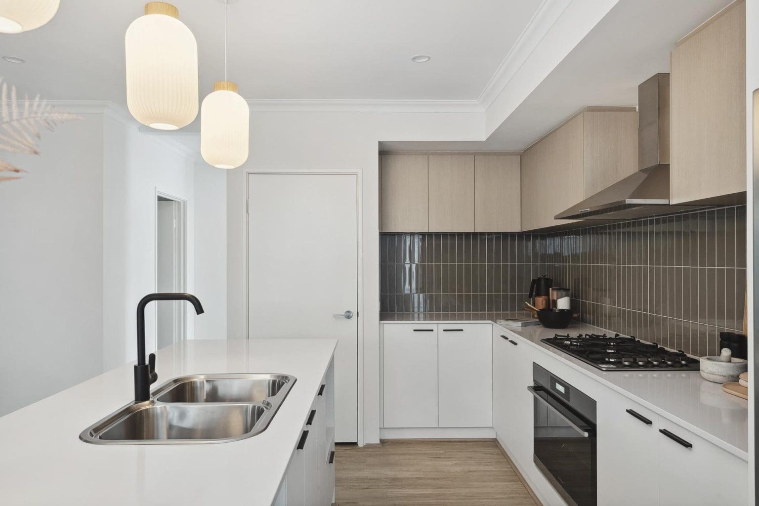 WEB 102 Alexander Drive, Dianella 21