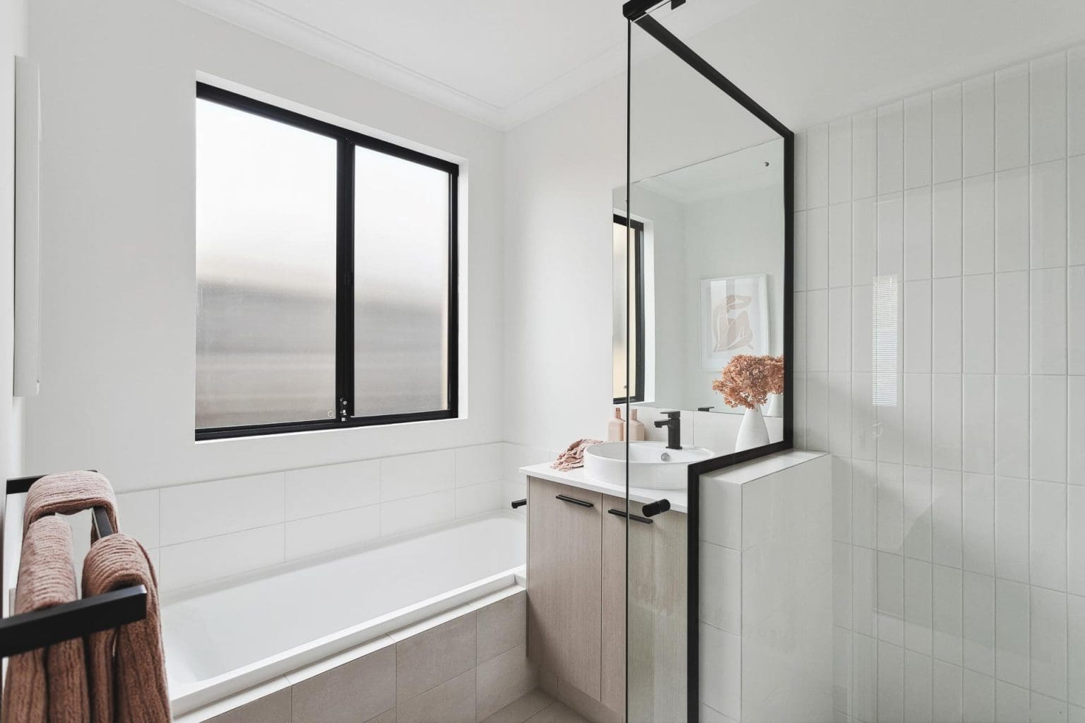 WEB 102 Alexander Drive, Dianella 33